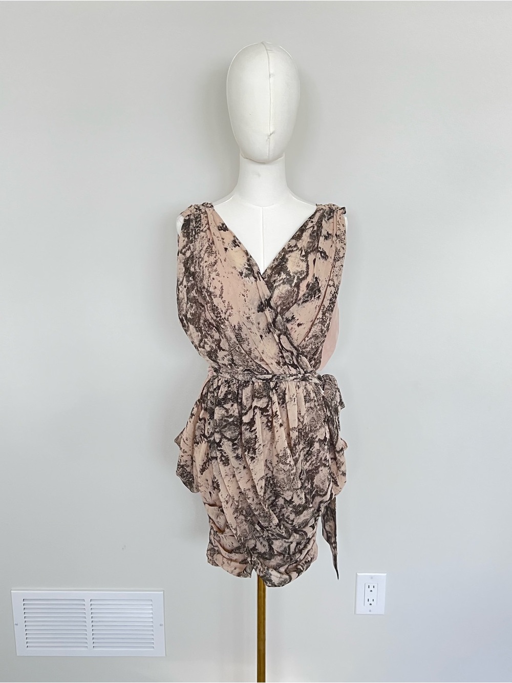 H&M Cream Tan and Charcoal Printed Wrap Dress